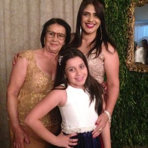 Meet your Posher, Marcela mendes